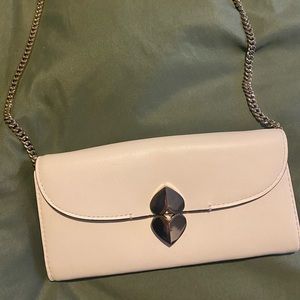 Adorable, like new, Kate Spade crossbody purse.